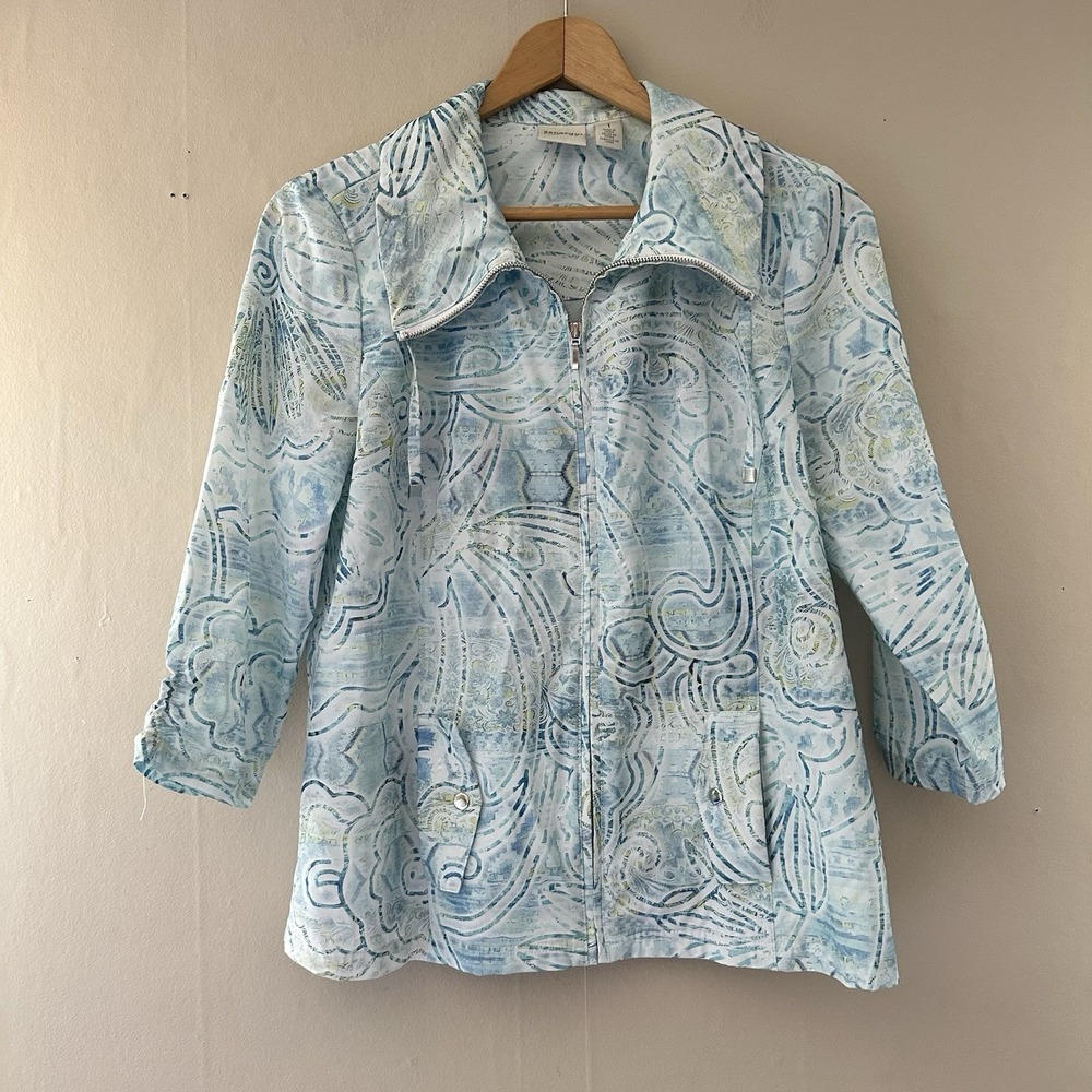 Chicos Zenergy Womens Neema Sunwash Printed Jacket Size 1 / M Artsy Casual Blue
